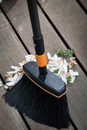  szczotka wąska QuikFitTM marki Fiskars
